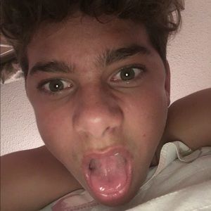 Meet your Posher, Lynn